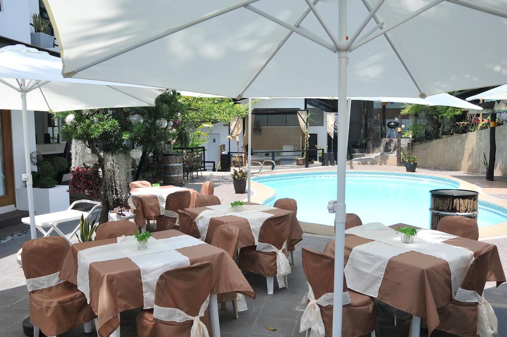 Date & Dine Resort Antipolo Ngoại thất bức ảnh