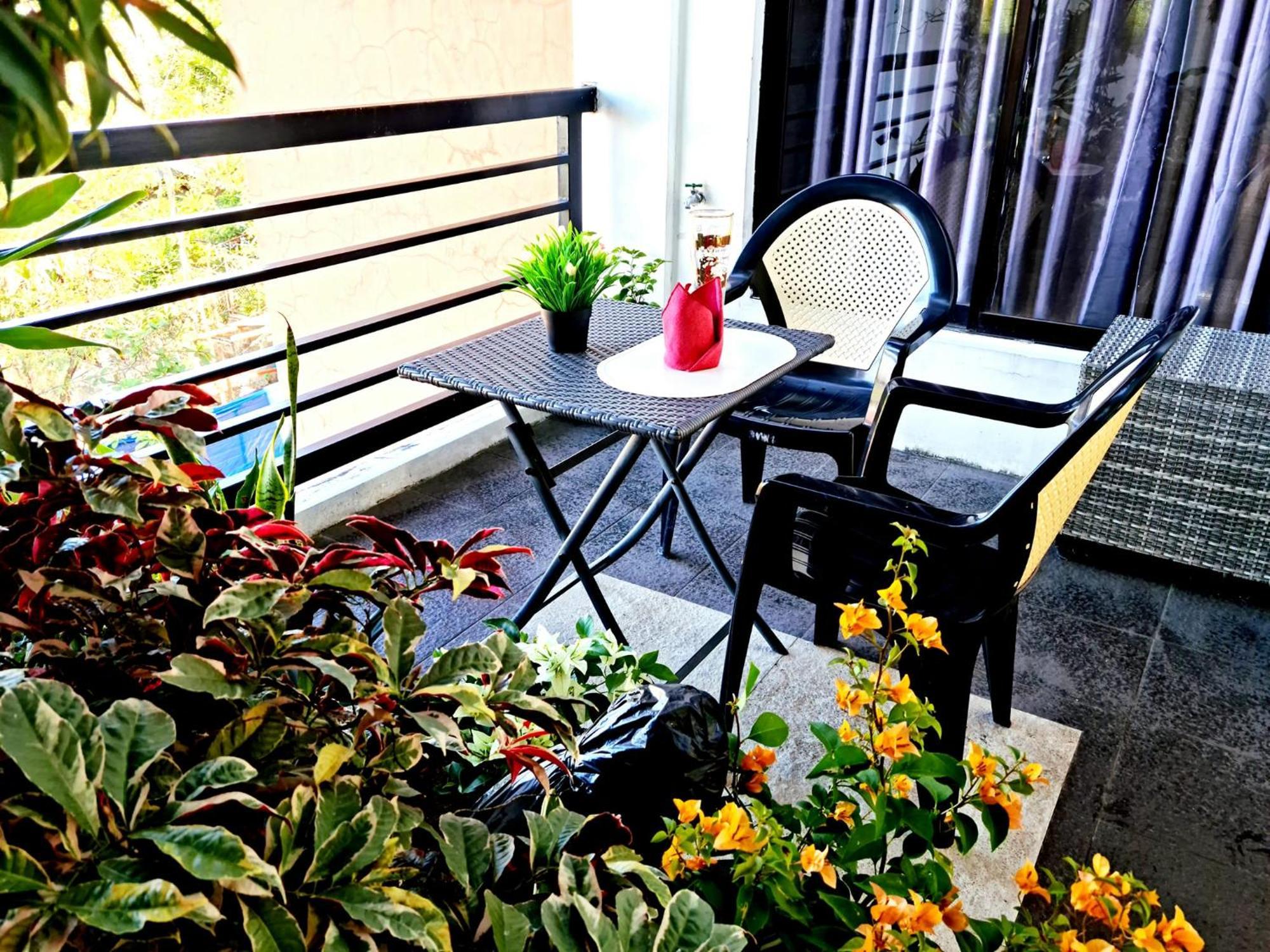 Date & Dine Resort Antipolo Ngoại thất bức ảnh